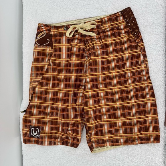 RedSand Brown Yellow Orange Pattern Drawstring Closure Side Plaid Boardshorts‎ - Picture 1 of 5